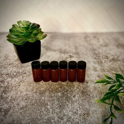 Discover diverse scents hassle-free with the Beard Oil - 6 Sample Pack, perfect for exploring your signature aroma.